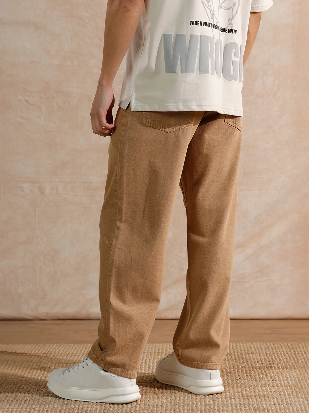 Solid Light Fade Loose Fit Jeans | Khakhi - Image 3
